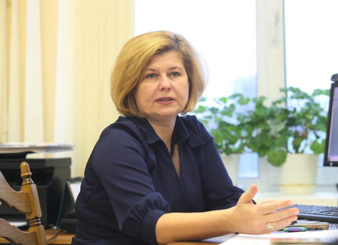 Микропластик в еде или лишние углеводы: что на самом деле угрожает нашему здоровью?